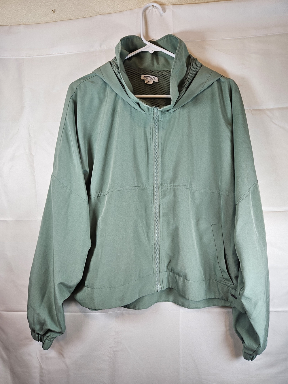 O'Neill Hybrid Windbreaker Jacket in Light Sage XL Lightweight Outdoor Utility